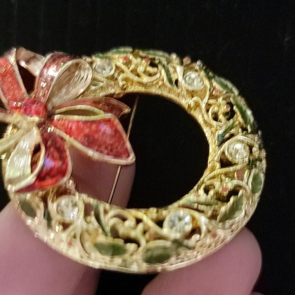 Vintage Danecraft Signed Gold Tone Christmas Wreath Brooch Pin Red Bow Holiday - Picture 14 of 16